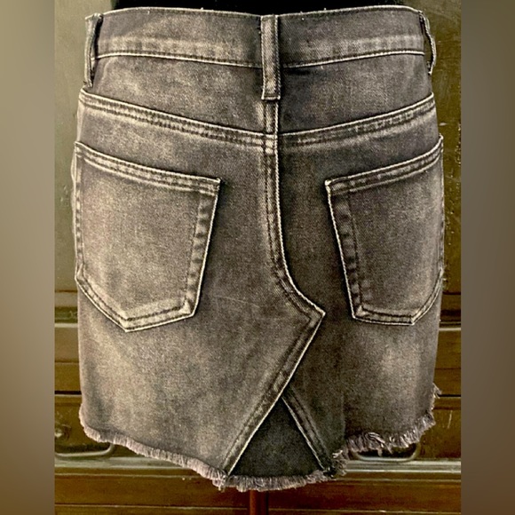 Forever 21 black jean tie up skirt.size medium - Picture 3 of 11